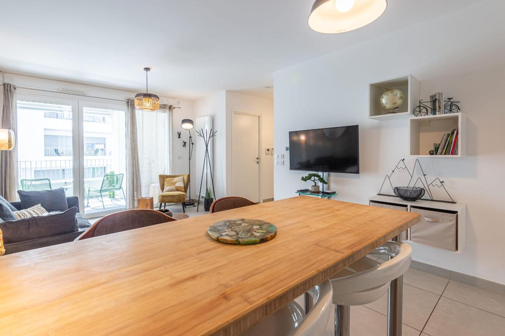 L'Interprete 405 4 - Apartment With Terrace 안시 외부 사진